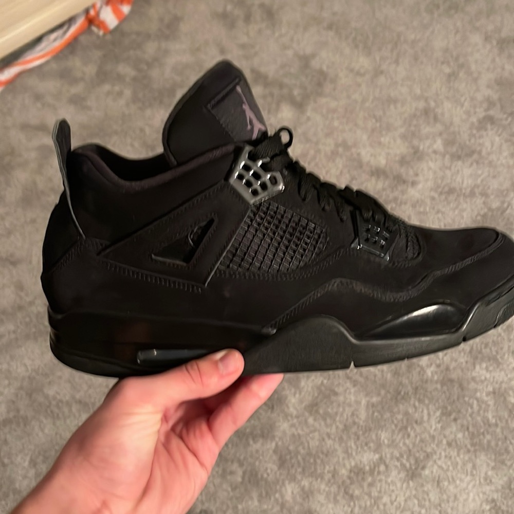Jordan 4 “Black Cat”